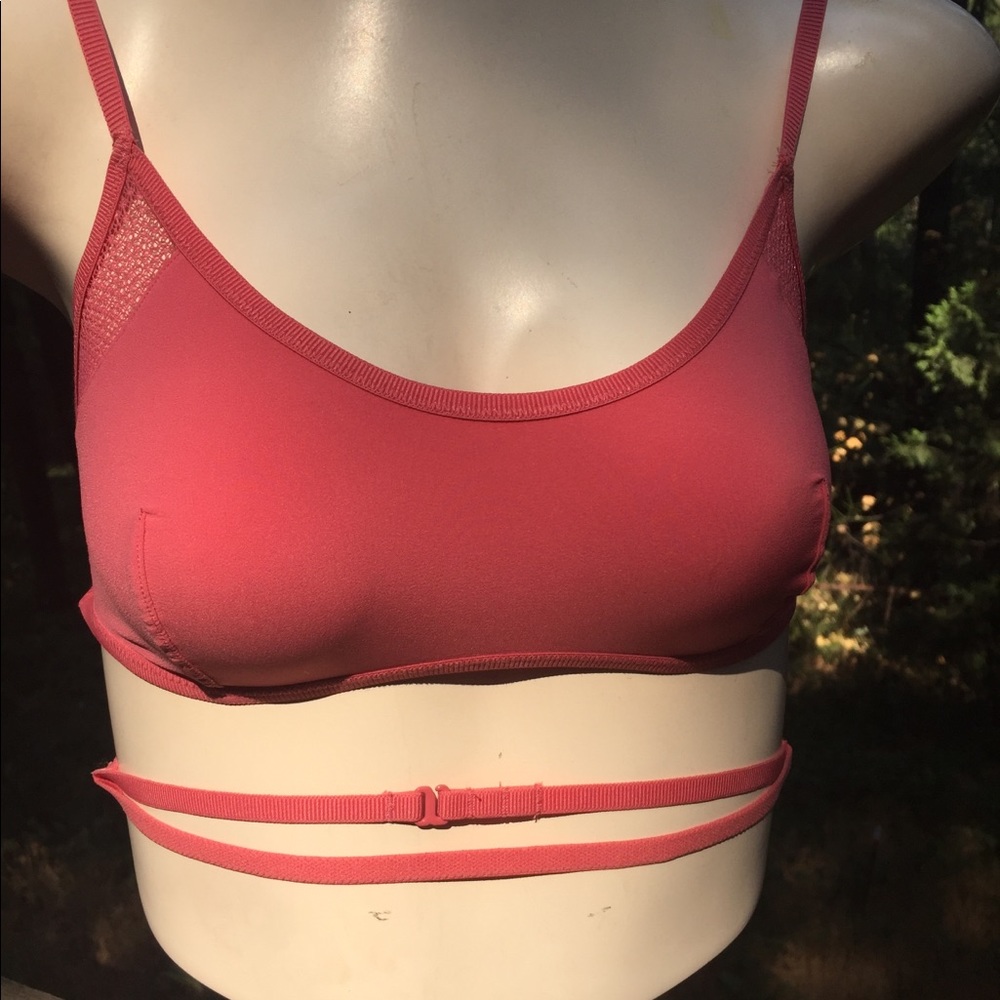 Victoria’s Secret coral pink strappy bra,HP